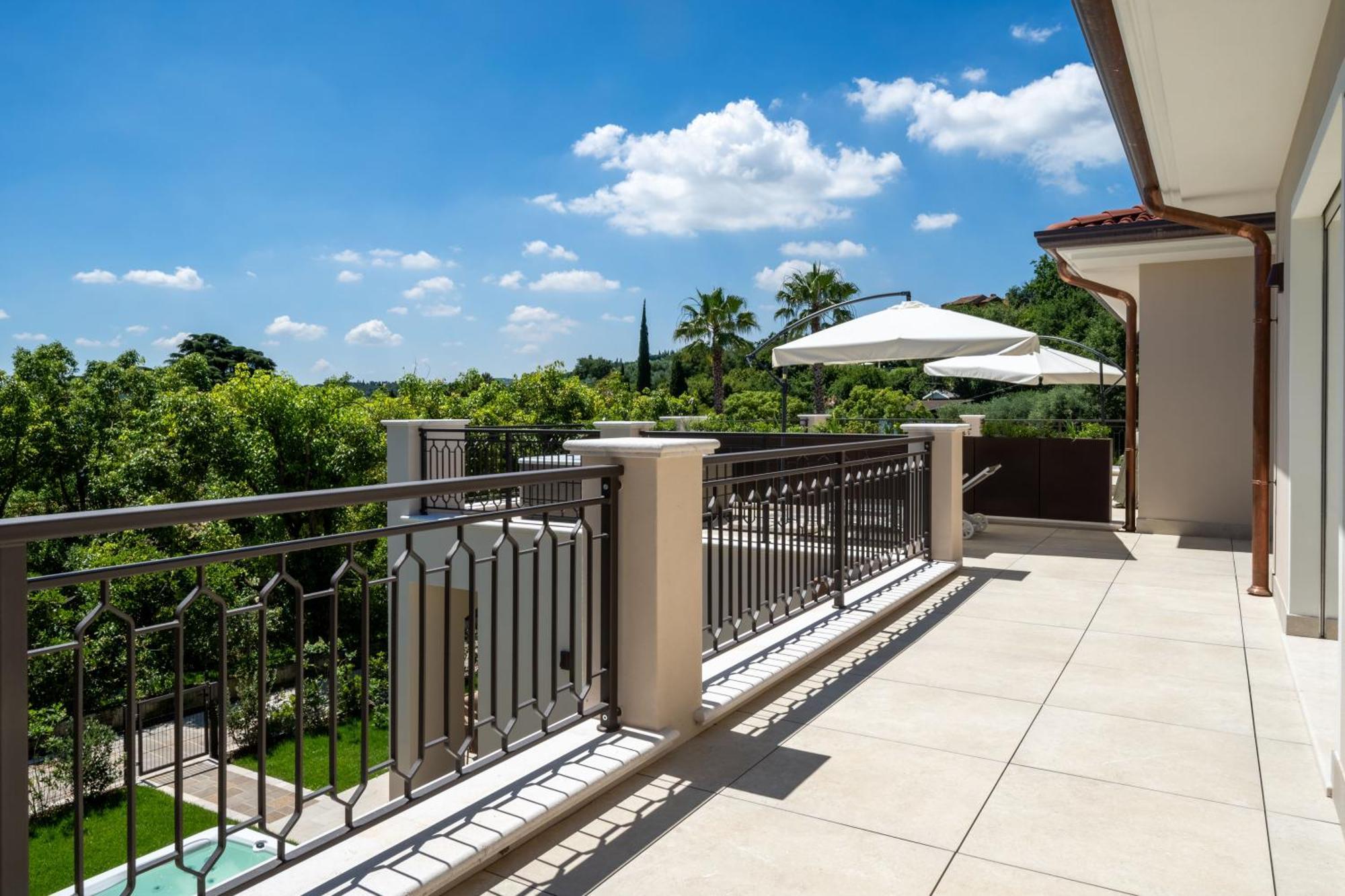 Villa Silvia Apartments سان فيليتْشي ديل بيناكو المظهر الخارجي الصورة