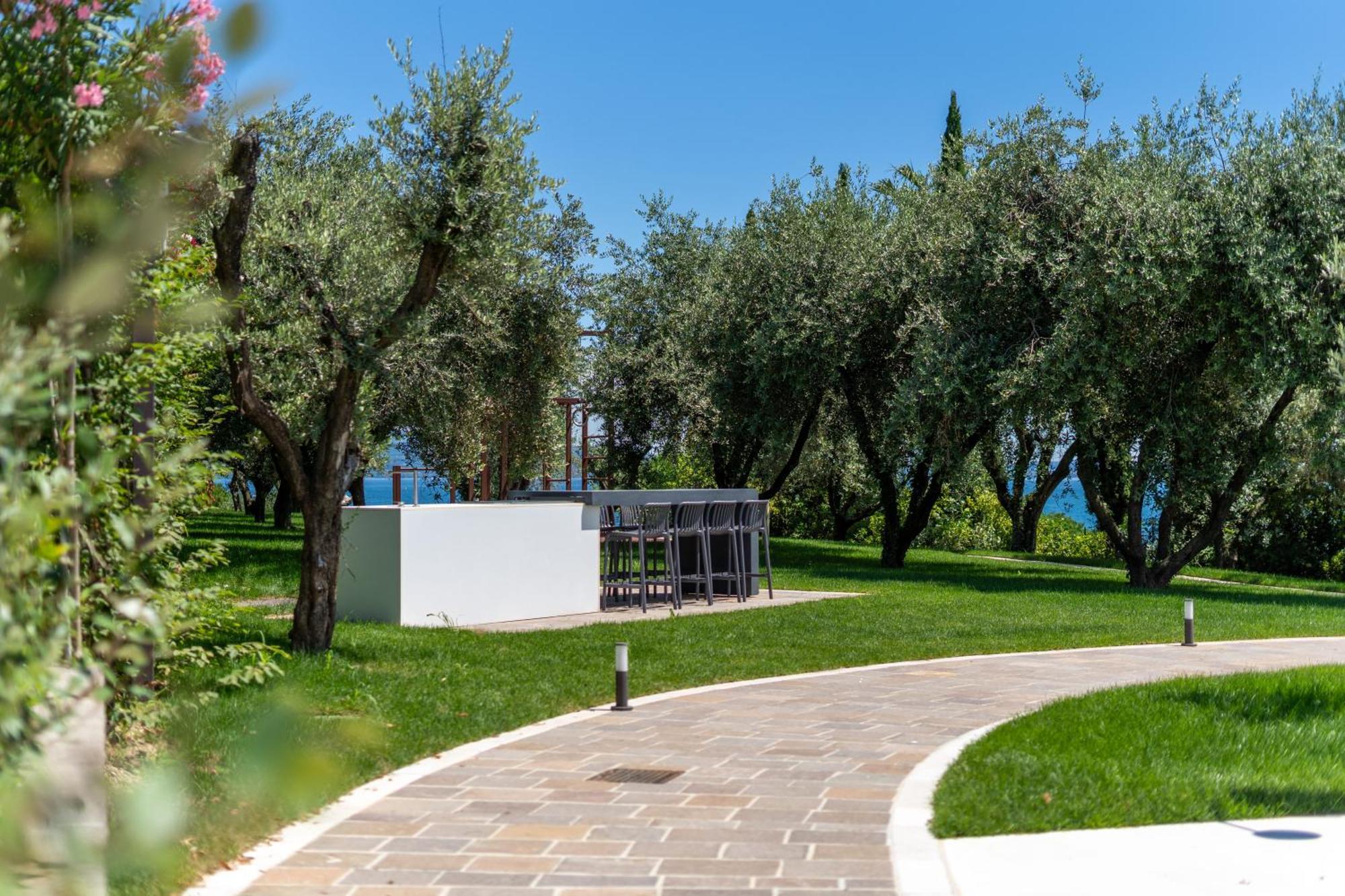 Villa Silvia Apartments سان فيليتْشي ديل بيناكو المظهر الخارجي الصورة