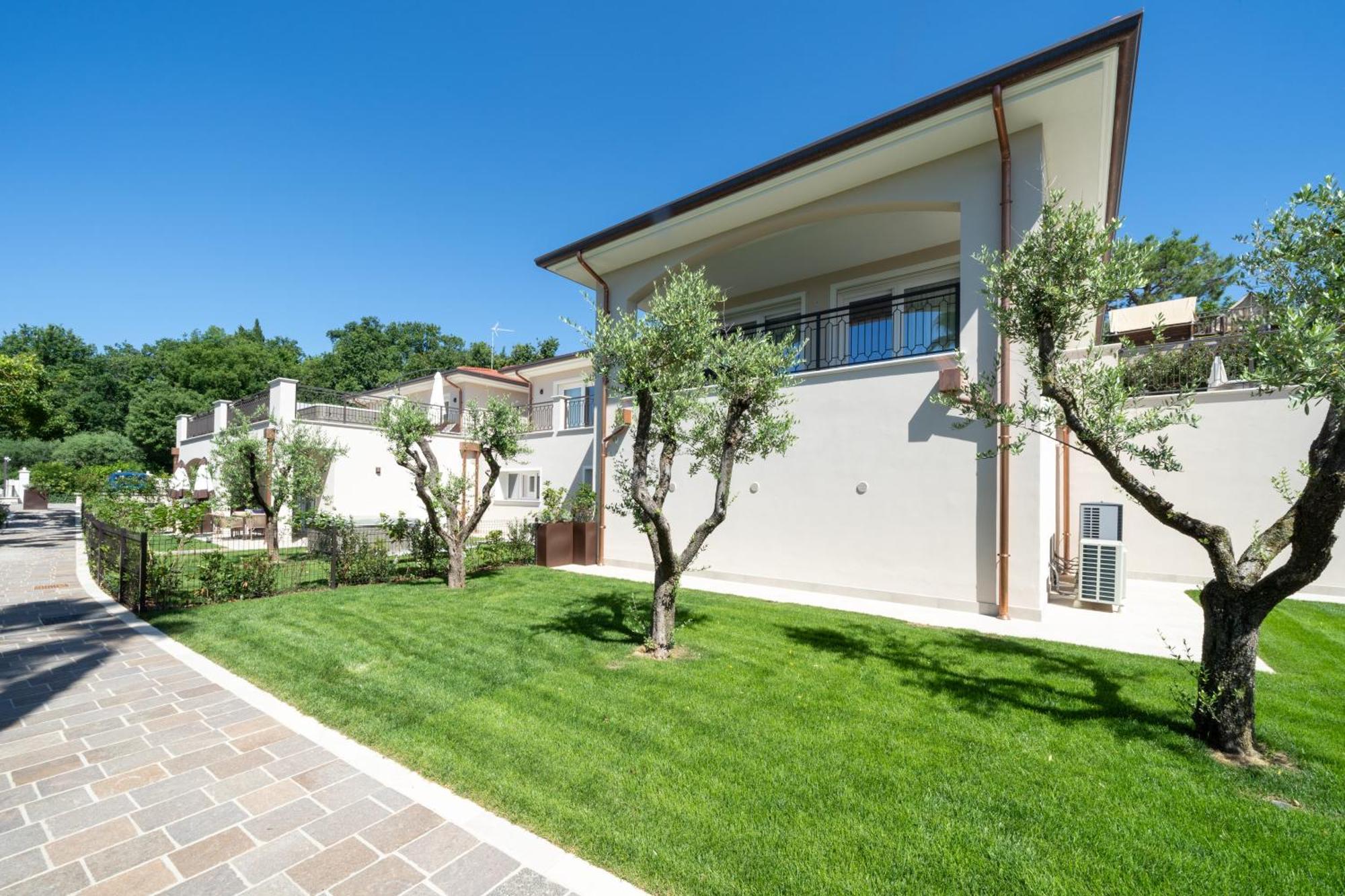 Villa Silvia Apartments سان فيليتْشي ديل بيناكو المظهر الخارجي الصورة